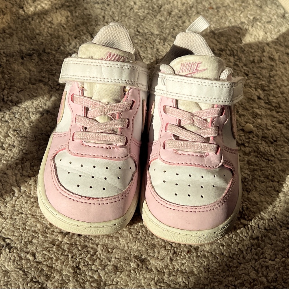 Nike Court Burough Low 2 DV5458-105 Size 7c Girls Pink/White Shoes